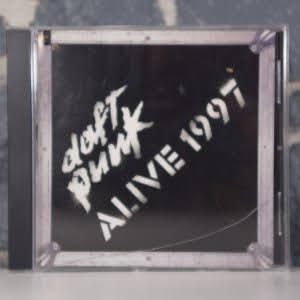 Alive 1997 (01)